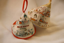 Load image into Gallery viewer, Hello Kitty Pot Holders | set of 2