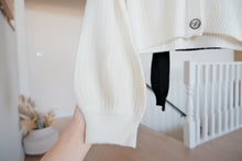 Load image into Gallery viewer, Ribbed Wool Short Cardigan