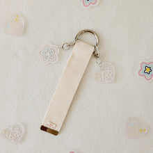 Load image into Gallery viewer, Personalized Name Tag | key chain - Bow