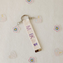 Load image into Gallery viewer, Personalized Name Tag | key chain - Bow