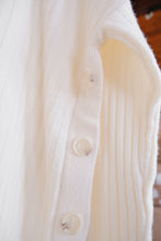 Load image into Gallery viewer, Ribbed Wool Oversized Turtleneck Sweater
