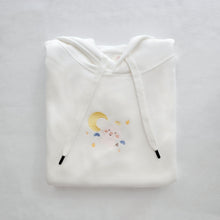 Load image into Gallery viewer, XIU SWEATSHIRT | EMBROIDERY PIGGY MOON | WHITE | BLUE
