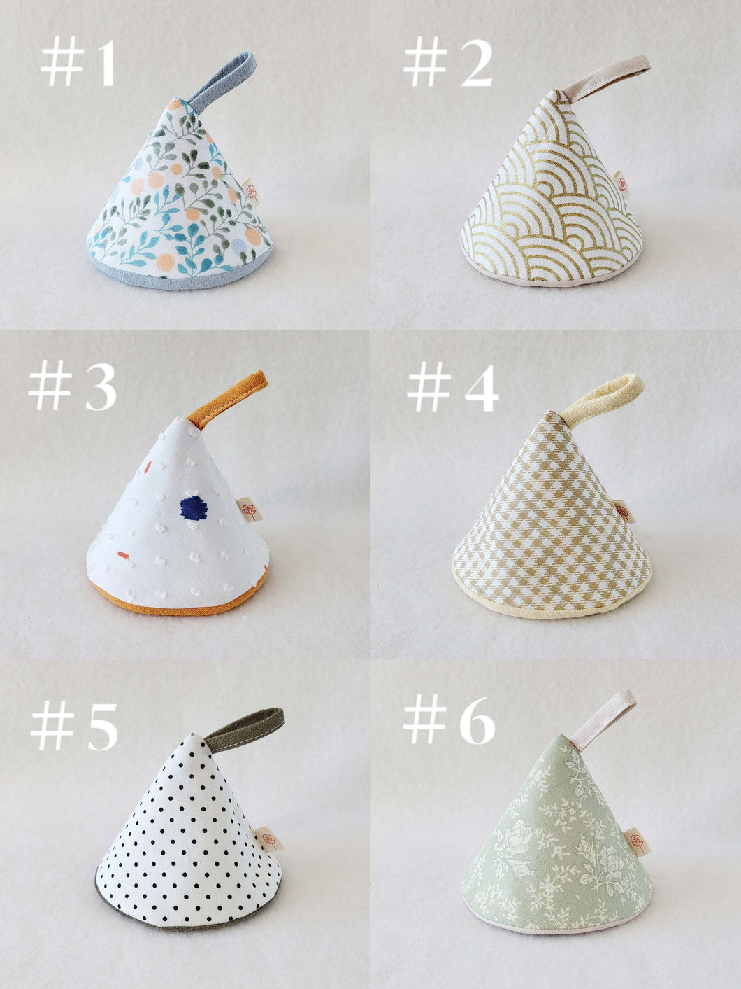 Triangle Pot Holders | set of 2