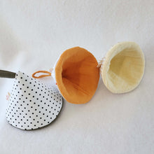 Load image into Gallery viewer, Triangle Pot Holders | set of 2
